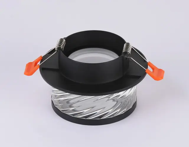 Точечный светильник Ambrella Light TN1252 — черный, ракурс 6
