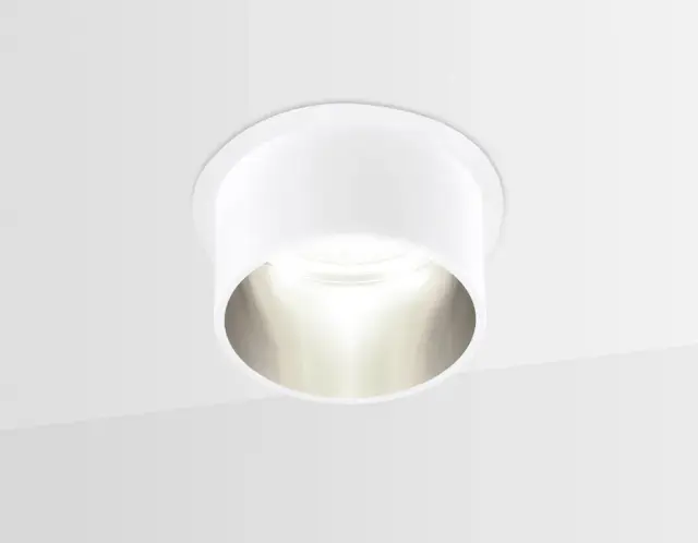 Точечный светильник Ambrella Light TN200 — белый, ракурс 2