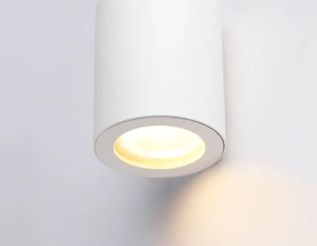 Точечный светильник Ambrella Light TN22797 — белый, ракурс 2
