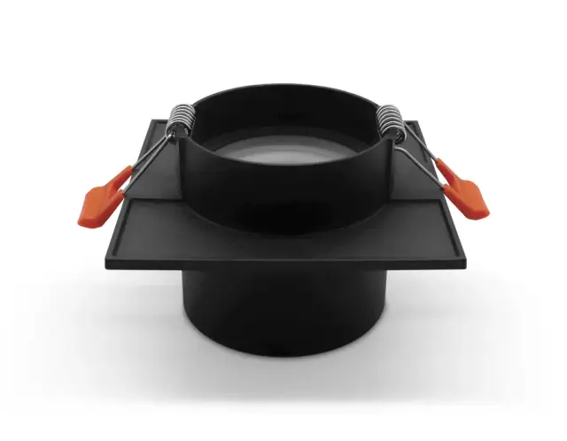 Точечный светильник Ambrella Light TN326 — черный, ракурс 3