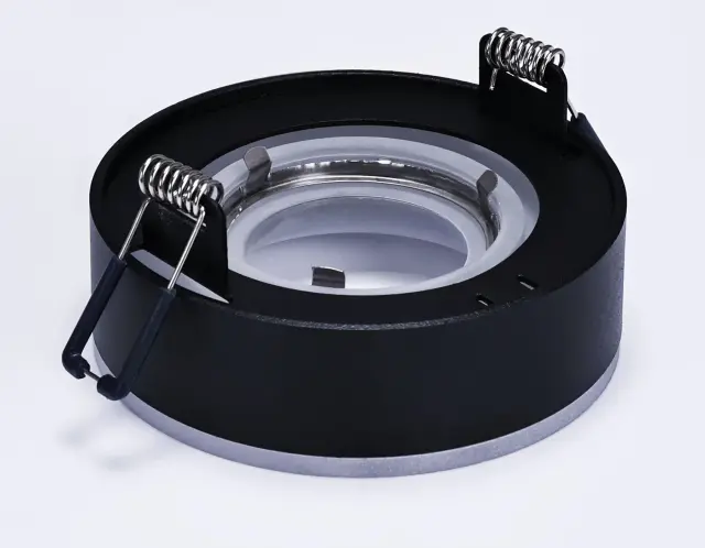Точечный светильник Ambrella Light TN3332 — черный, ракурс 4