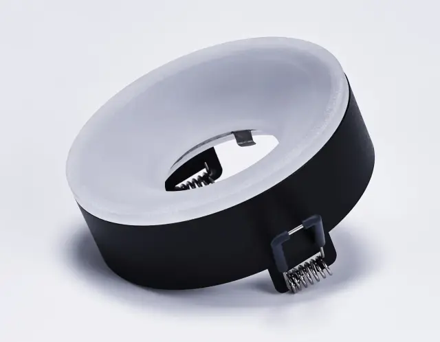 Точечный светильник Ambrella Light TN3332 — черный, ракурс 5