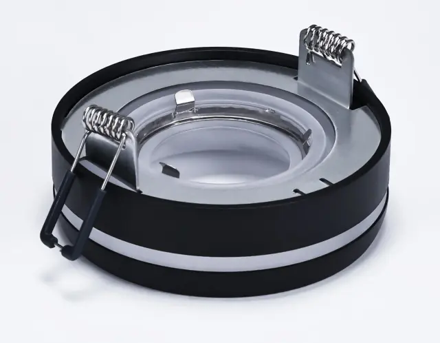 Точечный светильник Ambrella Light TN3335 — черный, ракурс 4