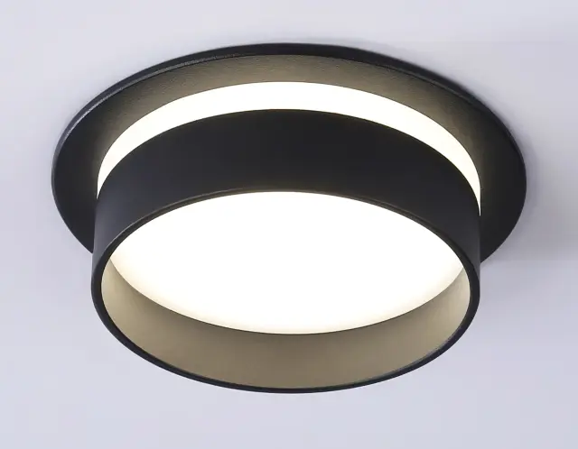 Точечный светильник Ambrella Light TN5213 — черный, ракурс 2