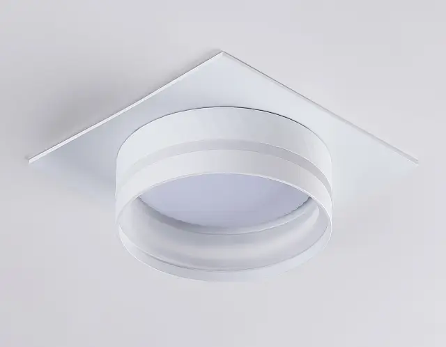 Точечный светильник Ambrella Light TN5221 — белый, ракурс 5