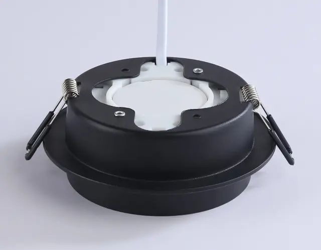Точечный светильник Ambrella Light TN5227 — черный, ракурс 8