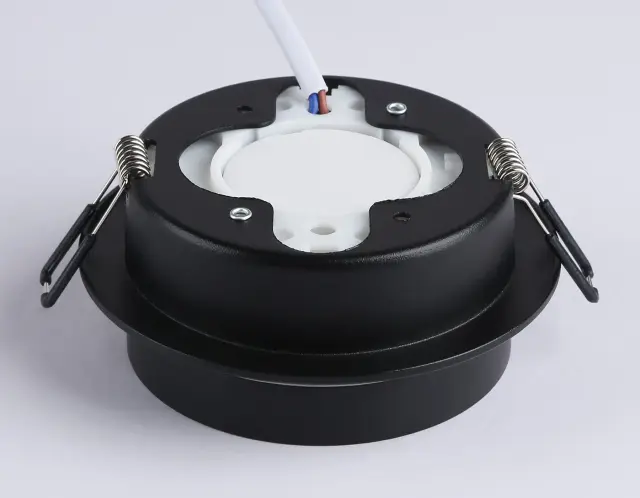 Точечный светильник Ambrella Light TN5241 — черный, ракурс 8