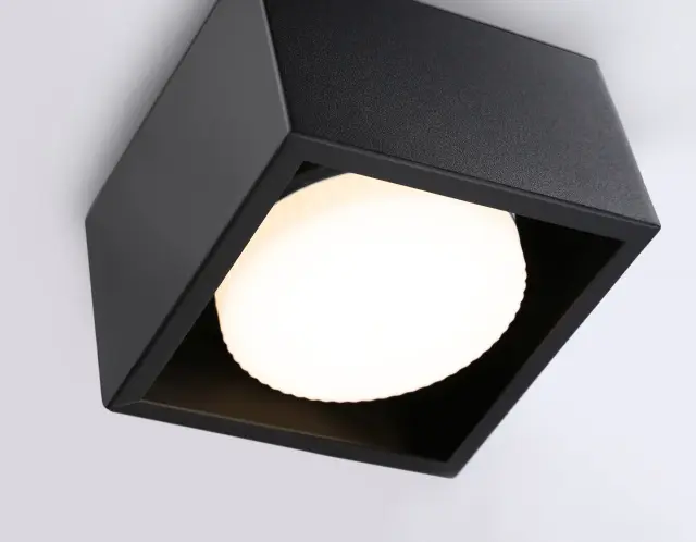 Точечный светильник Ambrella Light TN70827 — черный, ракурс 2