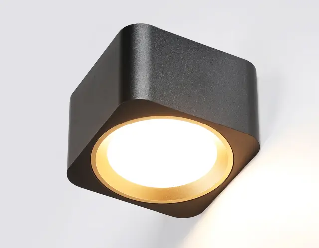 Точечный светильник Ambrella Light TN70832 — черный, ракурс 3