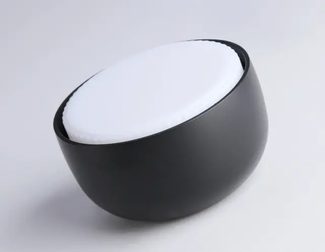 Точечный светильник Ambrella Light TN71003 — черный, ракурс 2