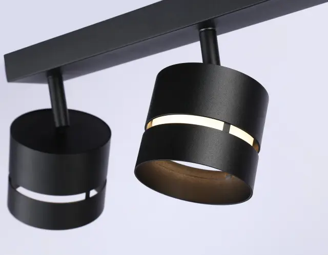 Спот Ambrella Light TN71064 — черный, ракурс 2