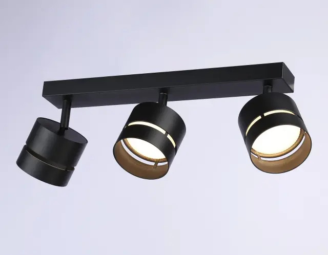 Спот Ambrella Light TN71064 — черный, ракурс 3