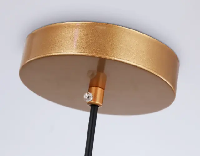 Светильник Ambrella Light TR2594 — золотой, ракурс 3