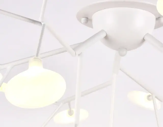 Люстра Ambrella Light TR3011 — белый, ракурс 3