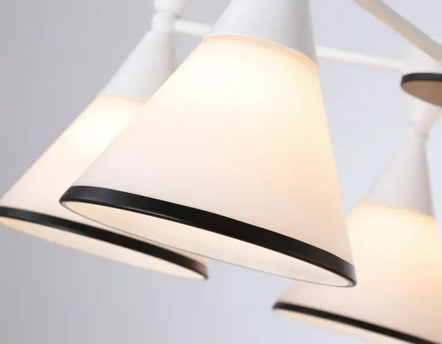 Люстра Ambrella Light TR3165 — белый, ракурс 2