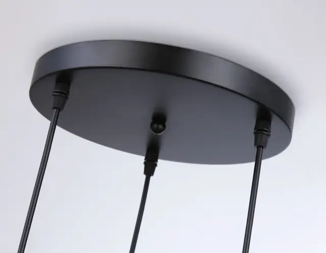 Светильник Ambrella Light TR3175 — черный, ракурс 3