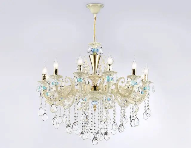 Люстра Ambrella Light TR4929 — белое золото, ракурс 5