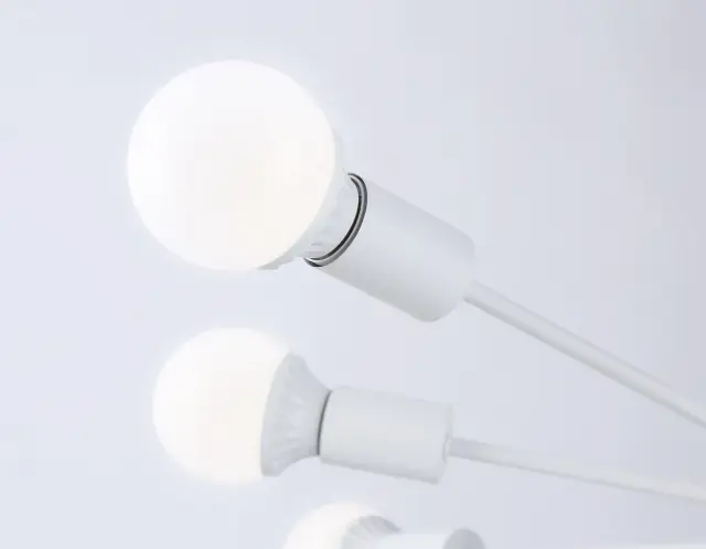 Люстра Ambrella Light TR80408 — белый, ракурс 2