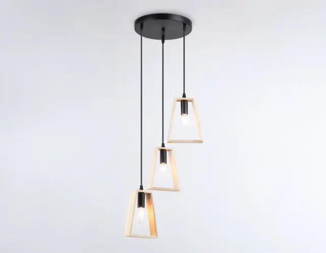 Светильник Ambrella Light TR80499 — черный, ракурс 3
