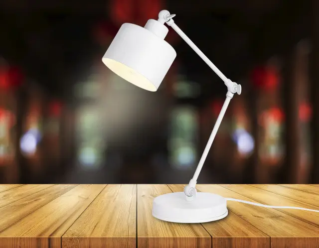 Настольная лампа Ambrella Light TR8152 — белый, ракурс 2