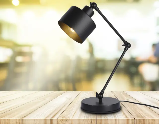 Настольная лампа Ambrella Light TR8153 — черный, ракурс 2