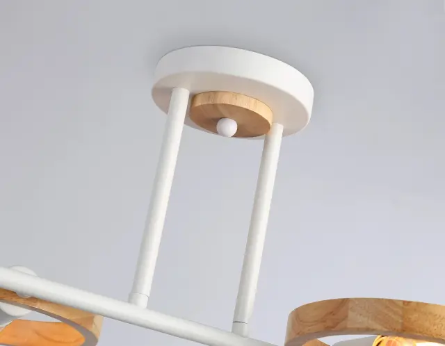 Светильник Ambrella Light TR8247 — белый, ракурс 3