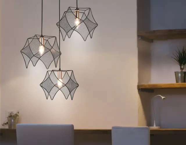 Светильник Ambrella Light TR8427 — черный, ракурс 3