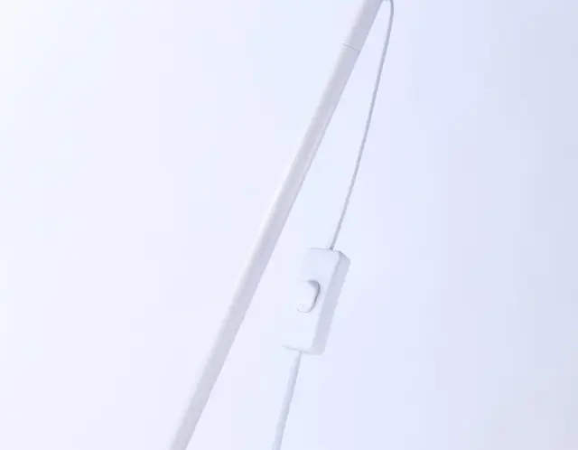 Торшер Ambrella Light TR97612 — белый, ракурс 3