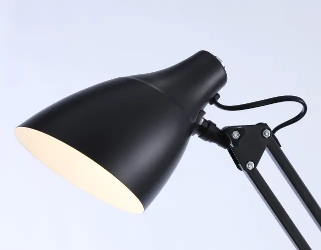Торшер Ambrella Light TR97643 — черный, ракурс 2