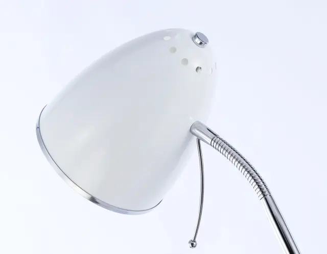 Торшер Ambrella Light TR97680 — белый, ракурс 2