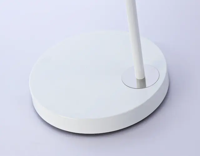 Торшер Ambrella Light TR97680 — белый, ракурс 3