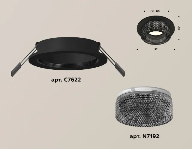Точечный светильник Ambrella Light XC7622021 — черный, ракурс 2