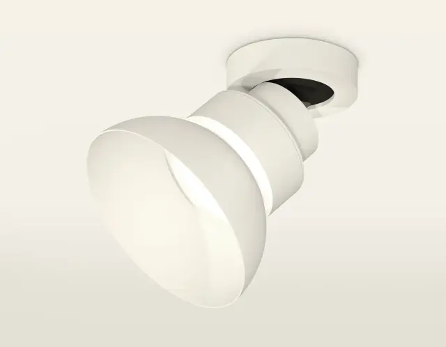 Точечный светильник Ambrella Light XM8101100 — белый, ракурс 2