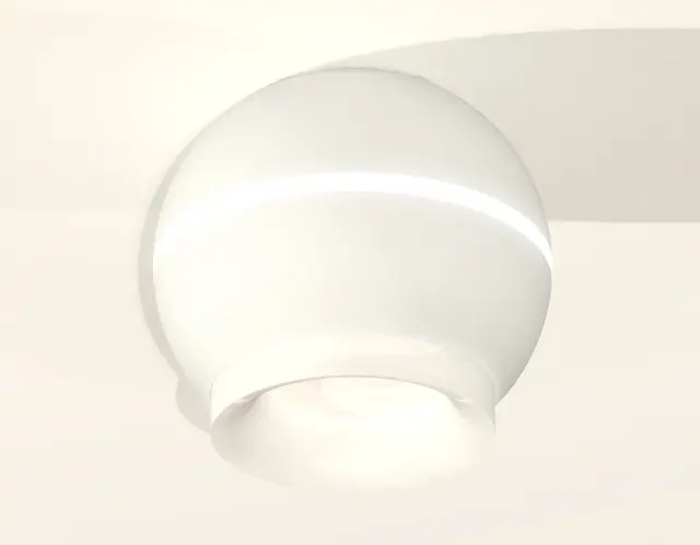 Точечный светильник Ambrella Light XS1101041 — белый, ракурс 2