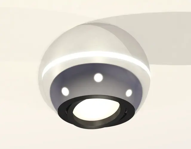 Точечный светильник Ambrella Light XS1104010 — серебряный, ракурс 2
