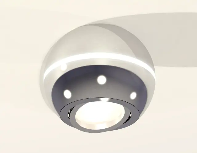 Точечный светильник Ambrella Light XS1104011 — серебряный, ракурс 2