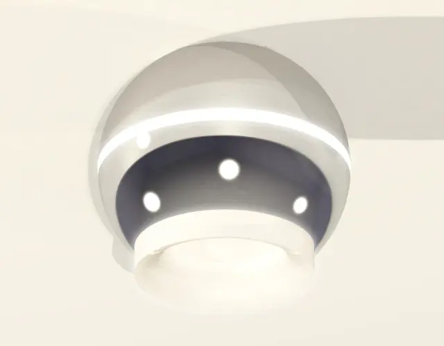 Точечный светильник Ambrella Light XS1104030 — серебряный, ракурс 2