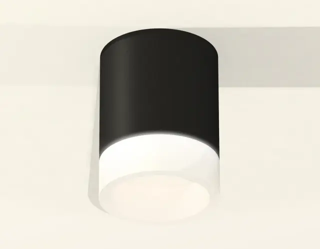 Точечный светильник Ambrella Light XS6302063 — черный, ракурс 2