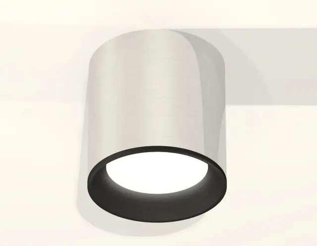 Точечный светильник Ambrella Light XS6305002 — серебряный, ракурс 2