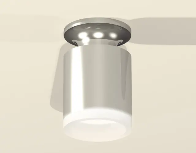 Точечный светильник Ambrella Light XS6305043 — серебряный, ракурс 2