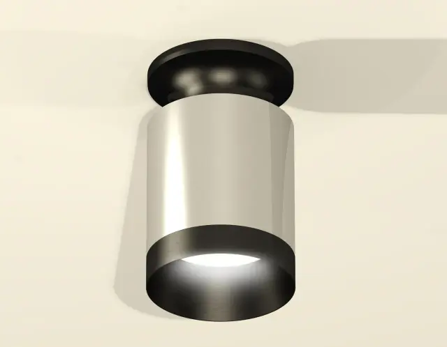 Точечный светильник Ambrella Light XS6305062 — серебряный, ракурс 2