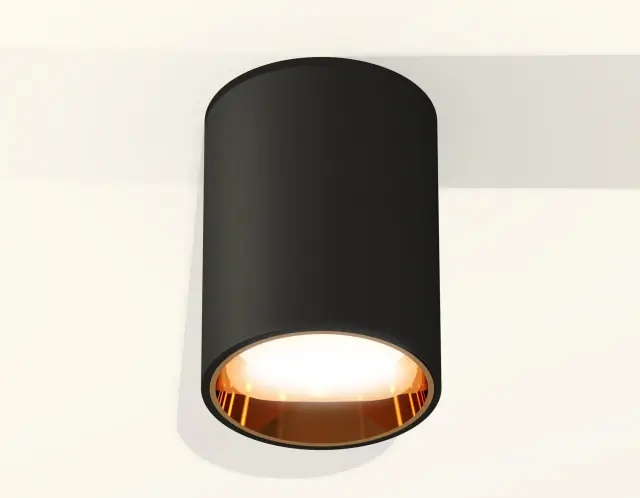 Точечный светильник Ambrella Light XS6313023 — черный, ракурс 2