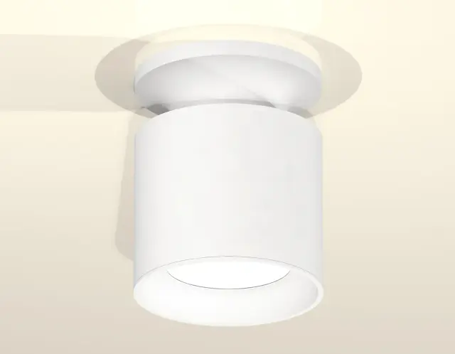 Точечный светильник Ambrella Light XS7401060 — белый, ракурс 2