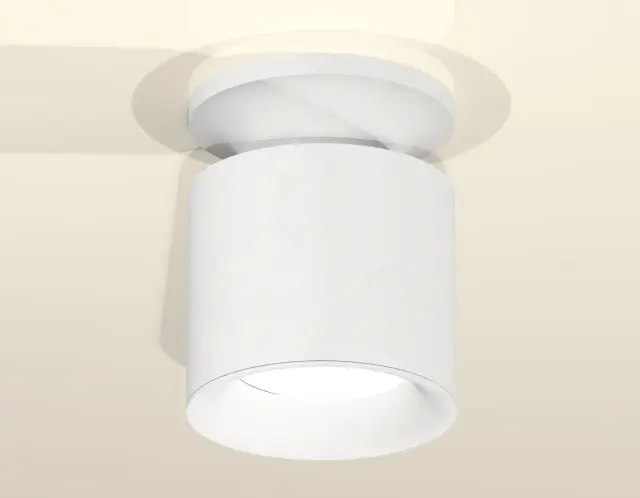 Точечный светильник Ambrella Light XS7401062 — белый, ракурс 2