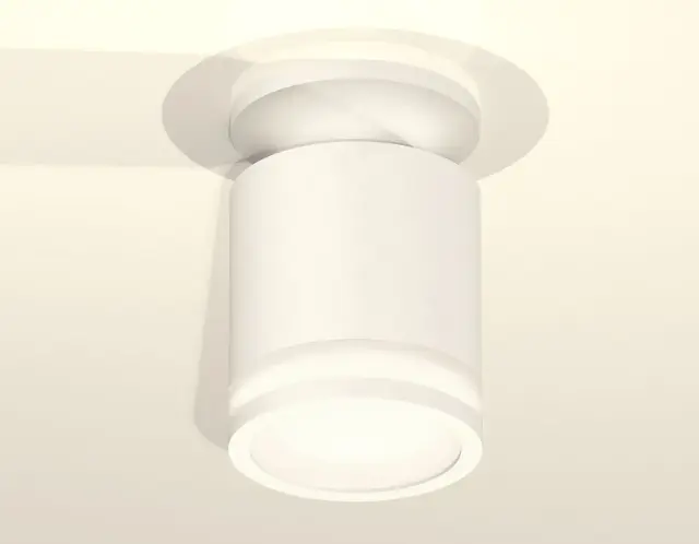 Точечный светильник Ambrella Light XS7401064 — белый, ракурс 2