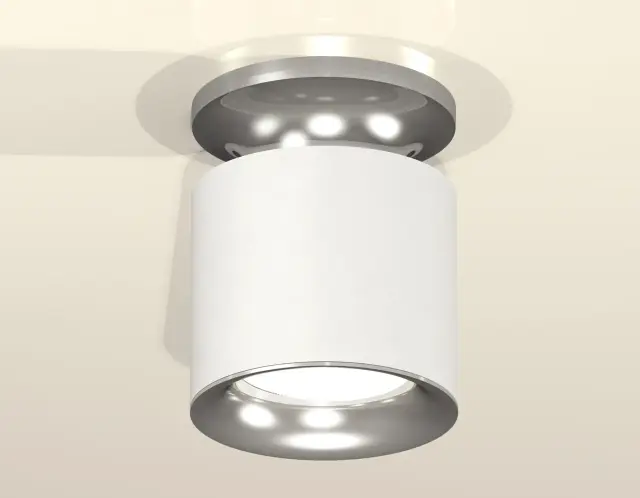 Точечный светильник Ambrella Light XS7401102 — серебряный, ракурс 2