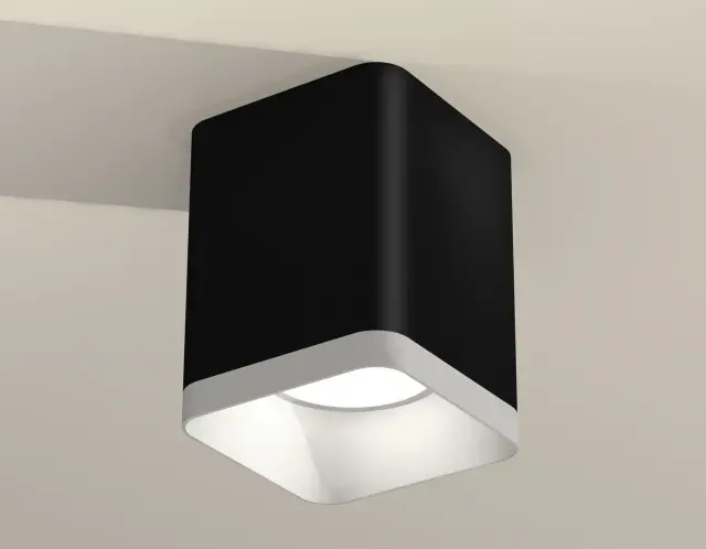 Точечный светильник Ambrella Light XS7813001 — черный, ракурс 2