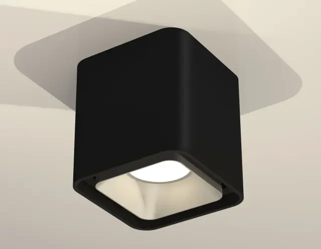 Точечный светильник Ambrella Light XS7841003 — черный, ракурс 2