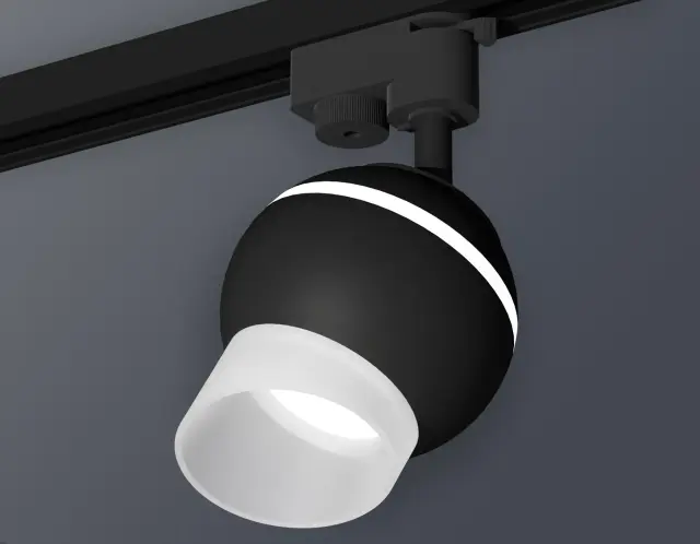 Трековый светильник Ambrella Light XT1102073 — черный, ракурс 2