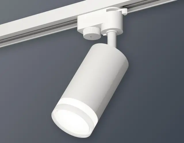 Трековый светильник Ambrella Light XT6322130 — белый, ракурс 2